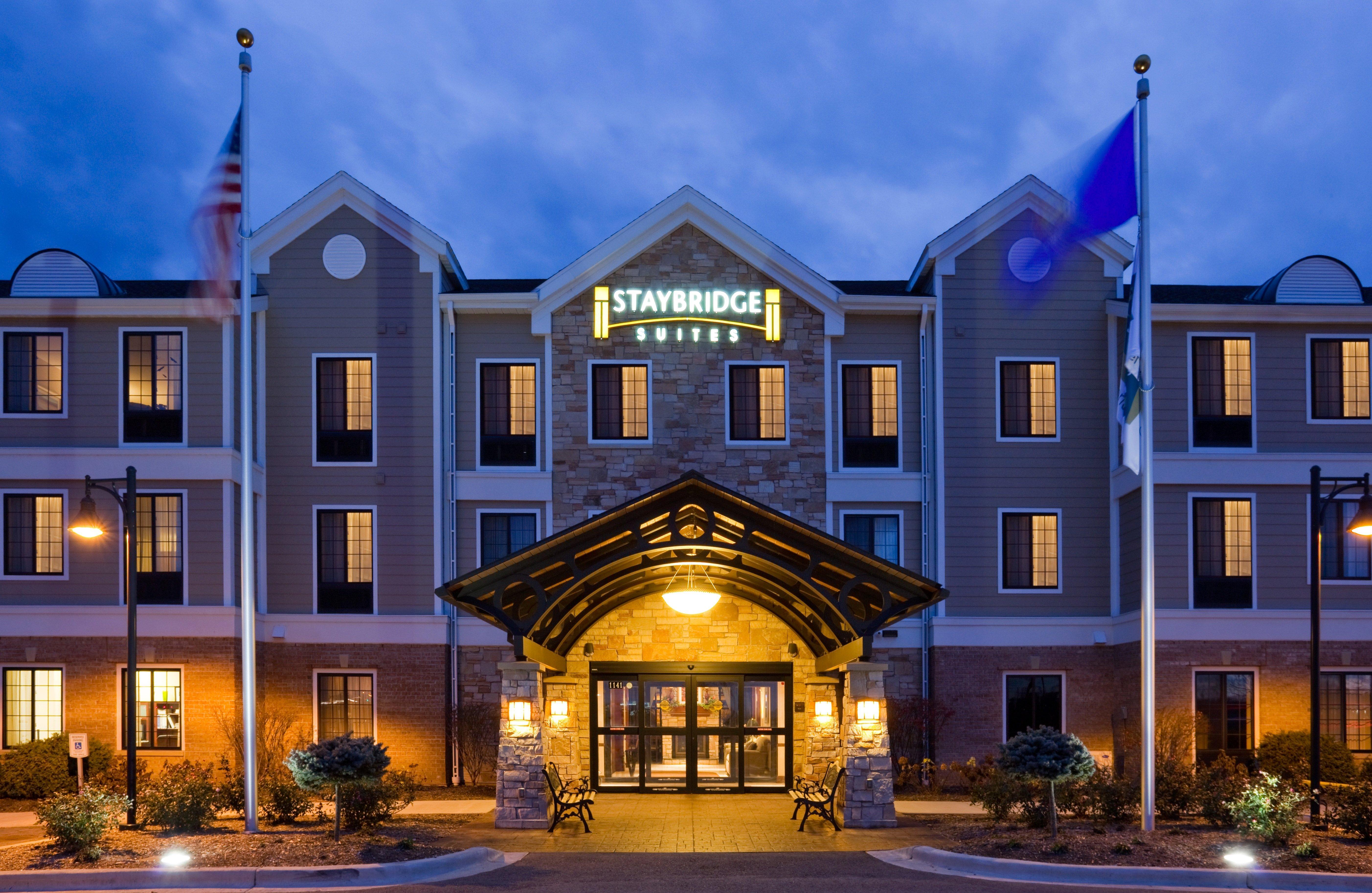 Staybridge Suites Milwaukee West-Oconomowoc By Ihg Luaran gambar