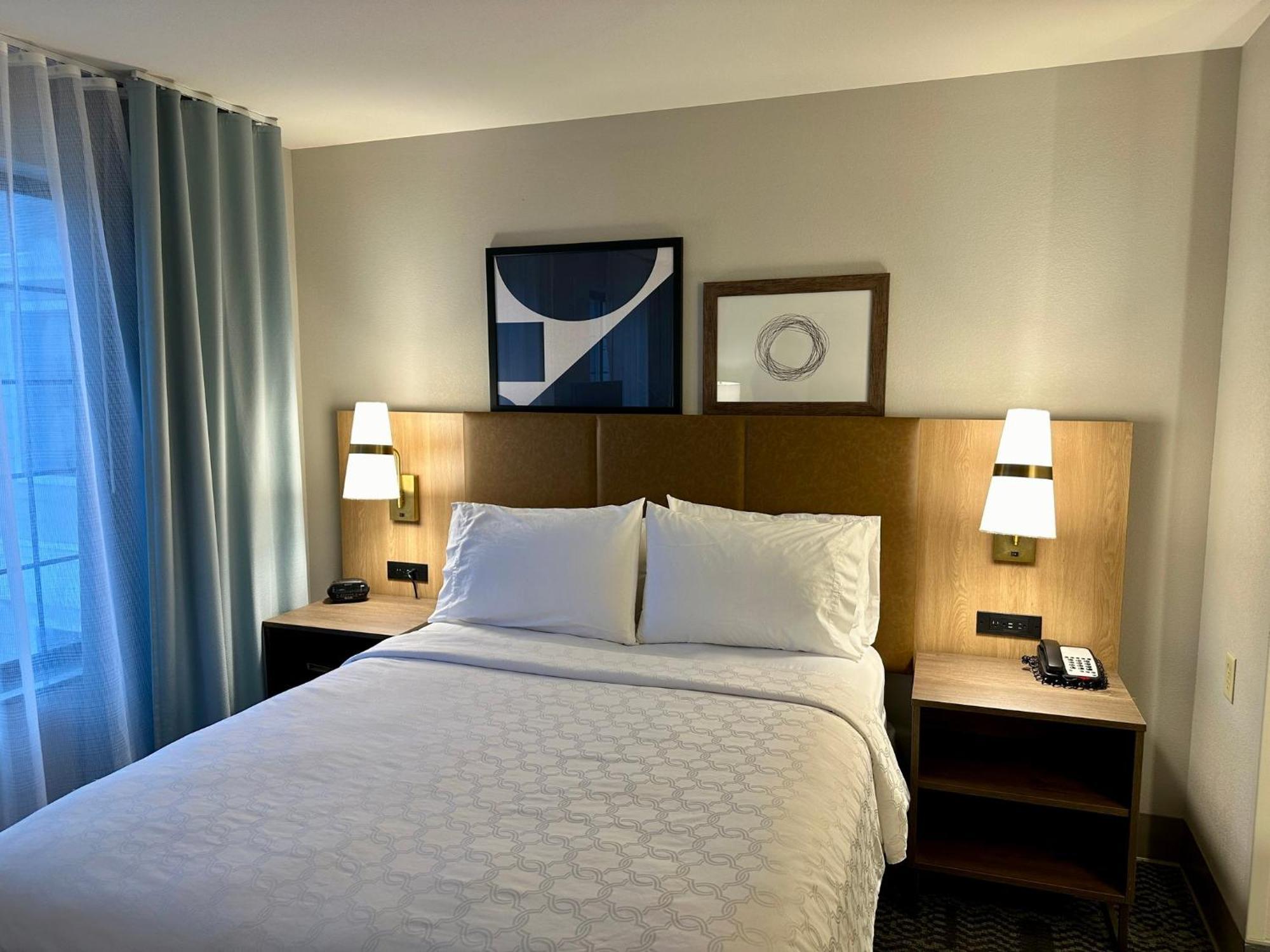 Staybridge Suites Milwaukee West-Oconomowoc By Ihg Luaran gambar